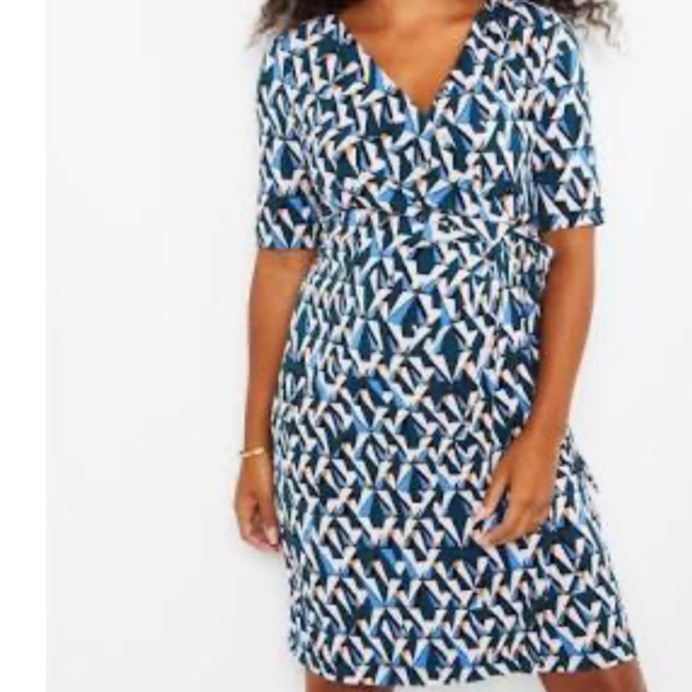 Brand new Maternity wrap dress in teal geo